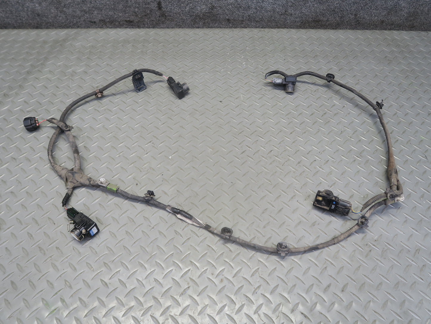 2008-2011 Lexus URJ201L LX570 Rear Bumper Wire Harness W/ Parking Sensors