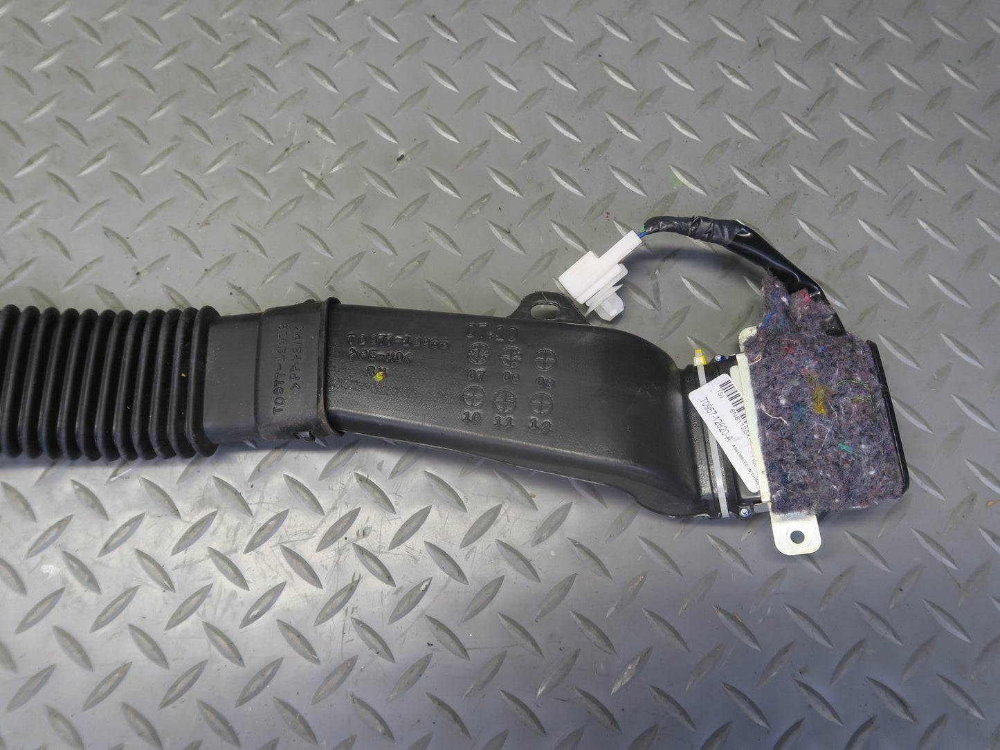 2008-2015 Lexus URJ201L Front Left Driver Side Seat Climate Blower Assembly
