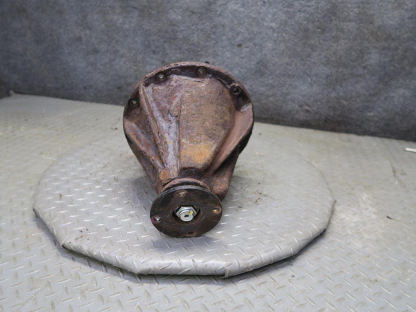 2008-2015 Lexus URJ201L LX570 AWD Rear Axle Differential Carrier 3.91 Ratio