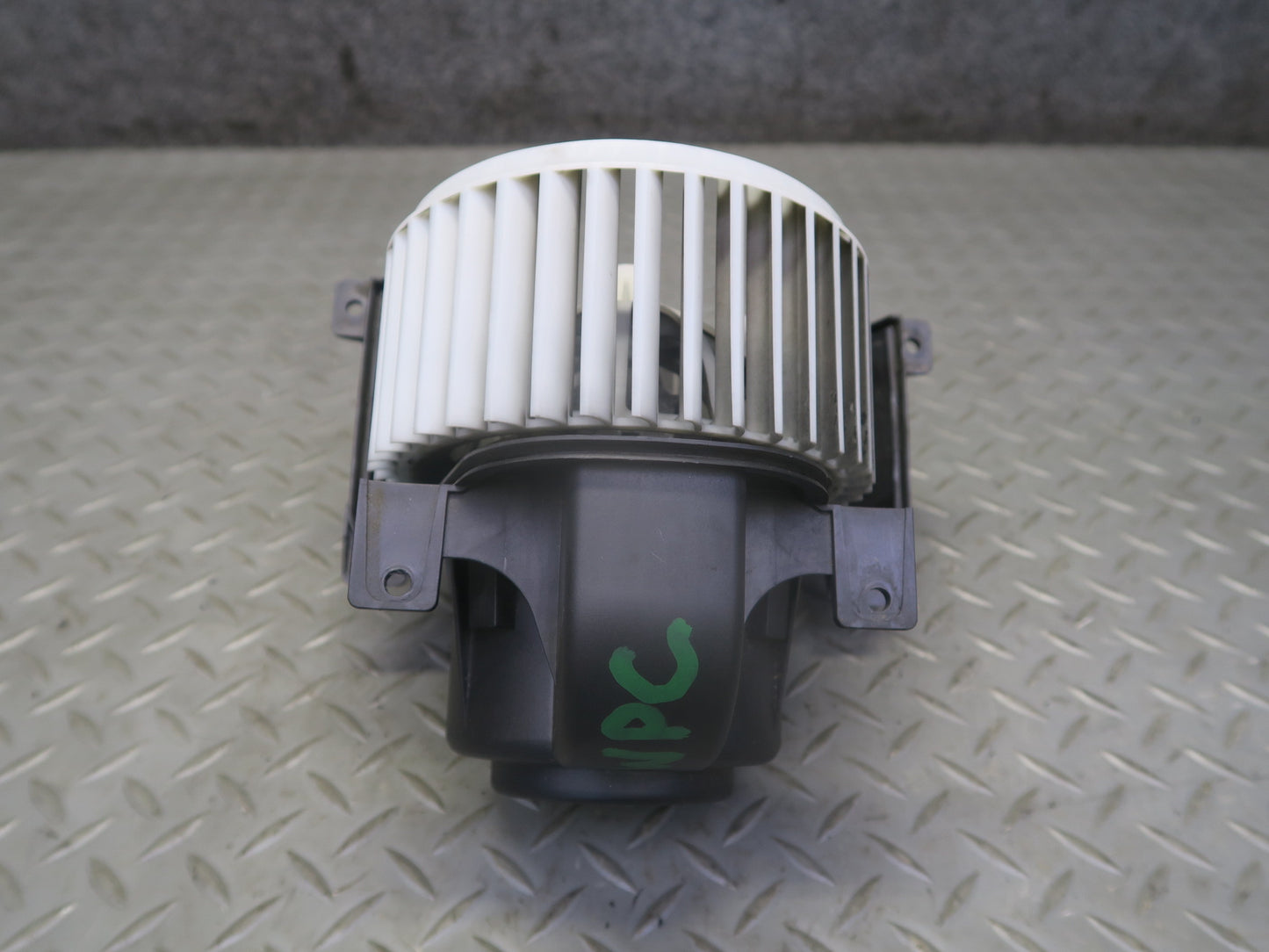 2003-2010 Porsche Cayenne 957 Front A/C Heater Blower Motor Fan Resistor Set