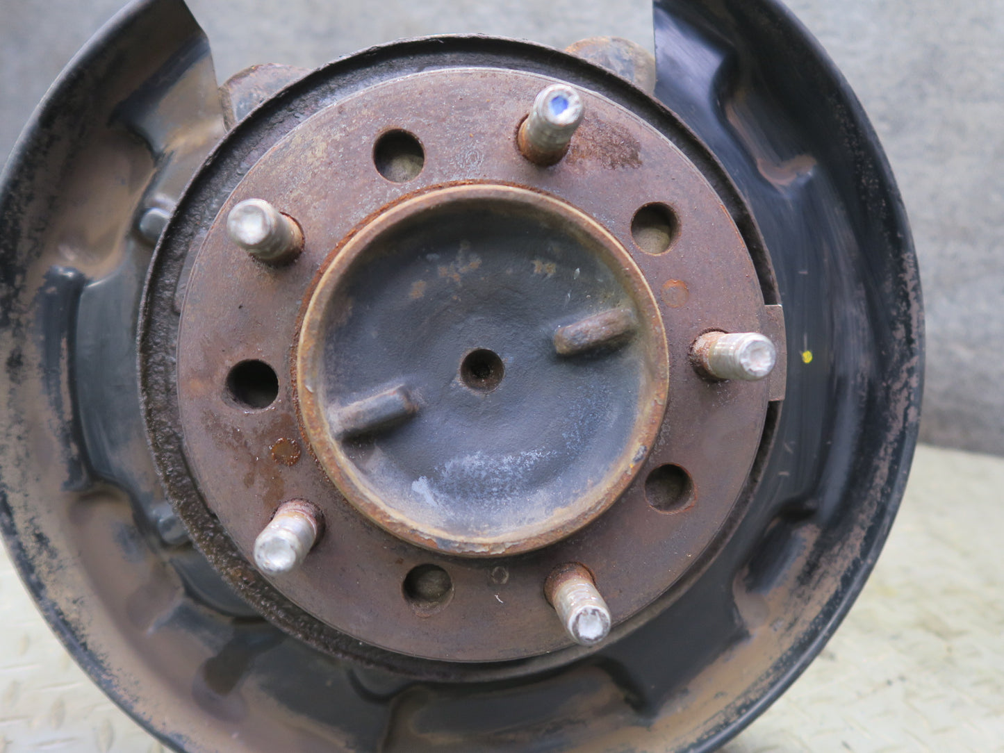 2008-2015 Lexus URJ201L LX570 4WD Rear Right Pass Side CV Axle Shaft Wheel Hub