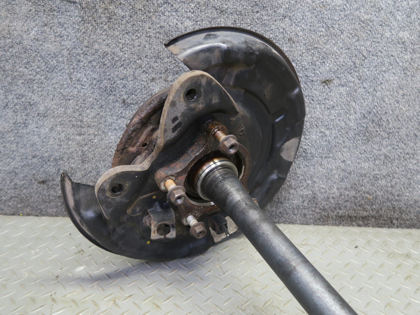2008-2015 Lexus URJ201L LX570 4WD Rear Right Pass Side CV Axle Shaft Wheel Hub