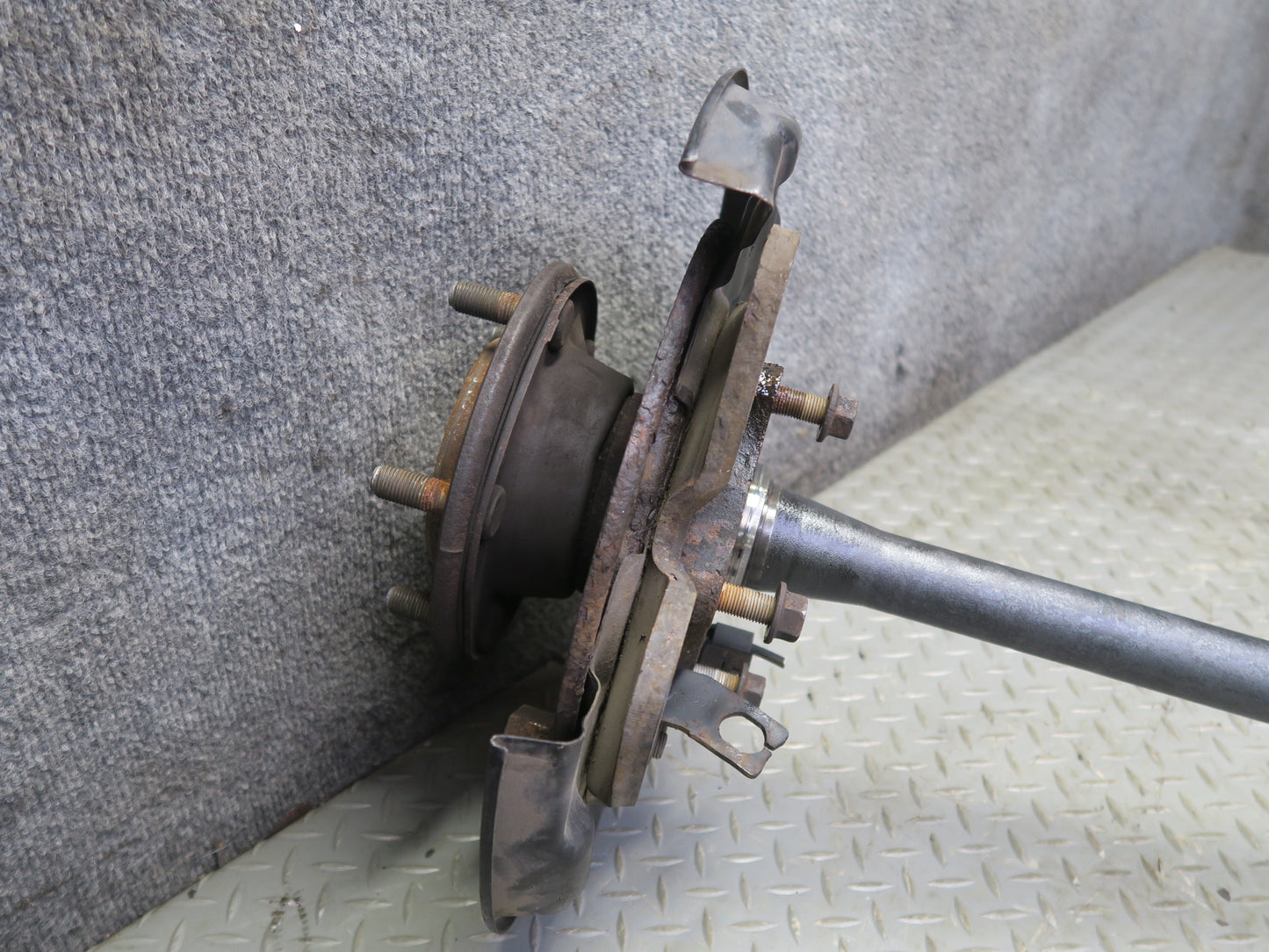 2008-2015 Lexus URJ201L LX570 4WD Rear Right Pass Side CV Axle Shaft Wheel Hub