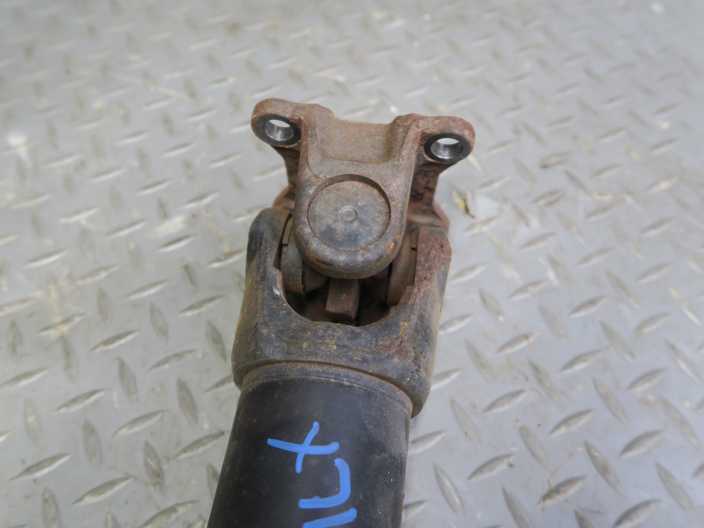 2008-2015 Lexus URJ201L LX570 4WD Rear Drive Shaft Driveshaft Propeller