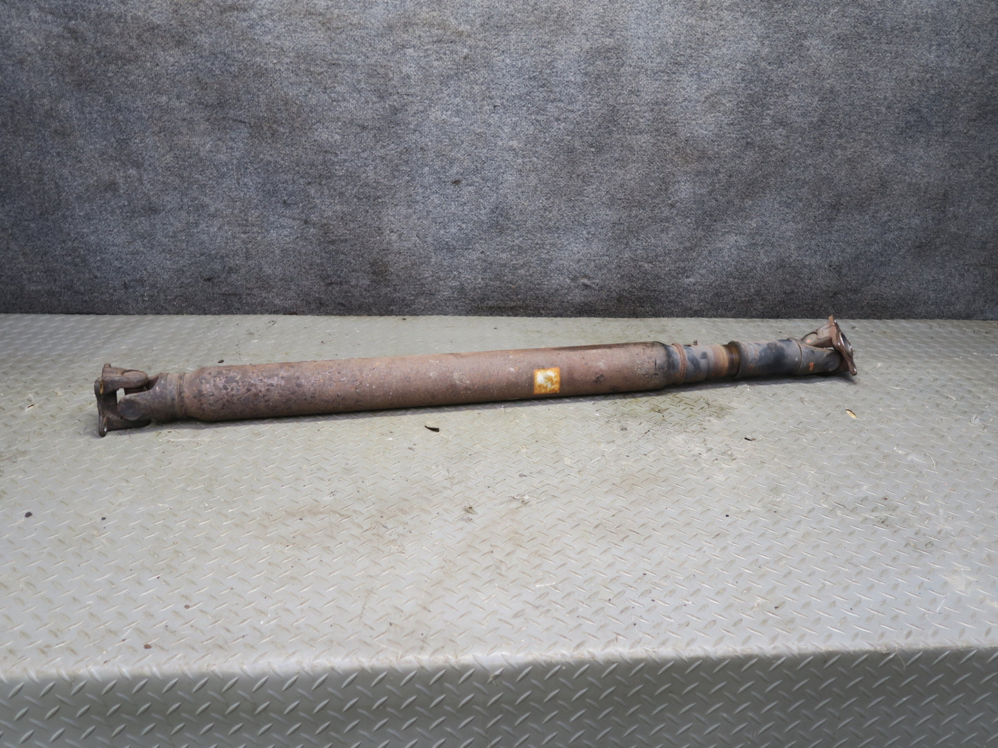 2008-2015 Lexus URJ201L LX570 4WD Rear Drive Shaft Driveshaft Propeller