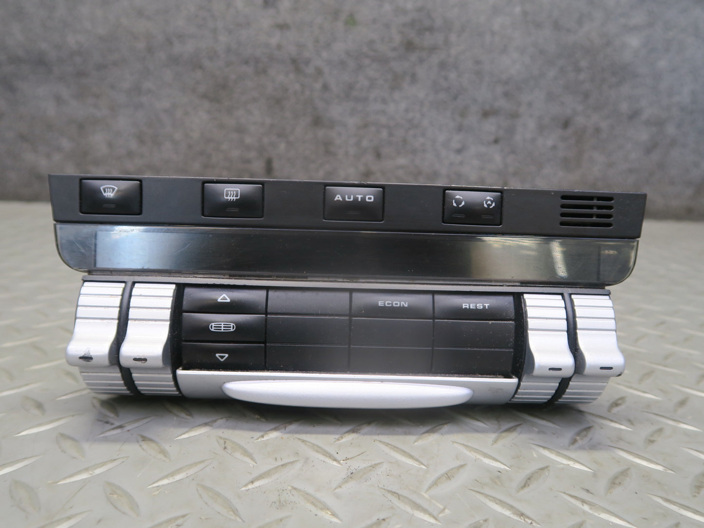 2003-2006 Porsche Cayenne 955 A/C Heater Climate Control Switch 7L5907040AF