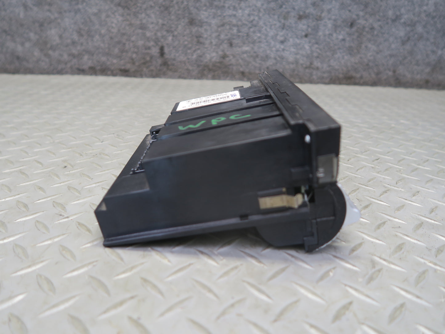 2003-2006 Porsche Cayenne 955 A/C Heater Climate Control Switch 7L5907040AF