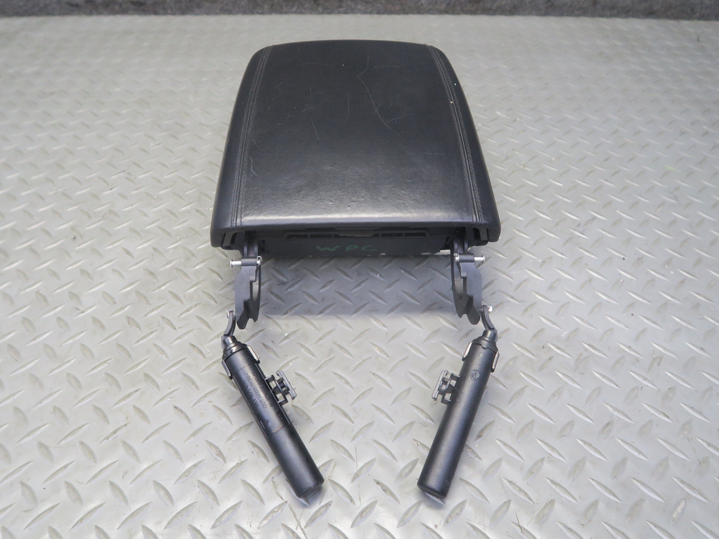 2003-2010 Porsche Cayenne 955 Center Console Leather Armrest Lid