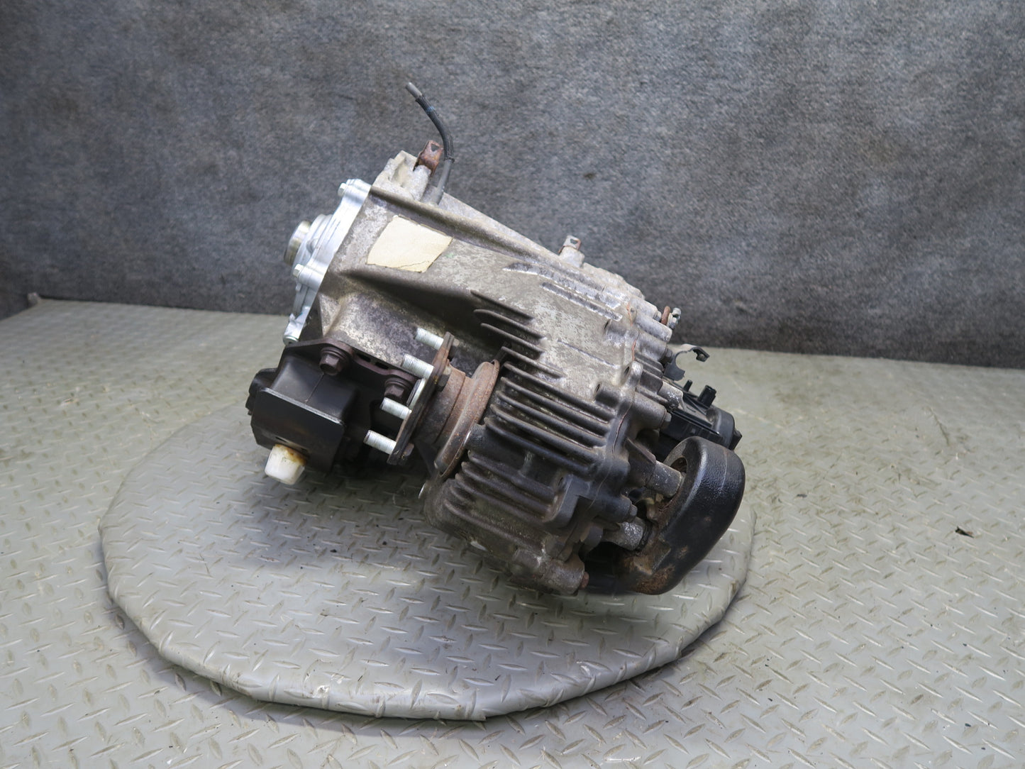 2008-2011 Lexus URJ201L LX570 AWD Transmission Transfer Case Box