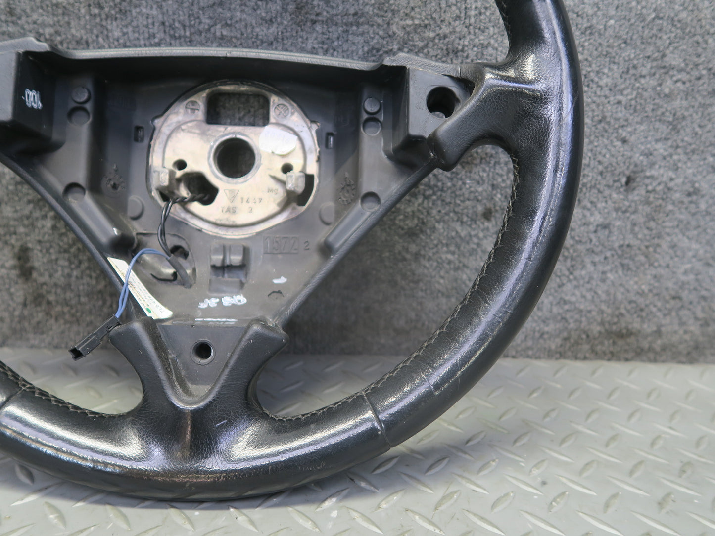 2003-2006 Porsche Cayenne 955 Leather Steering Wheel 7L5419091K