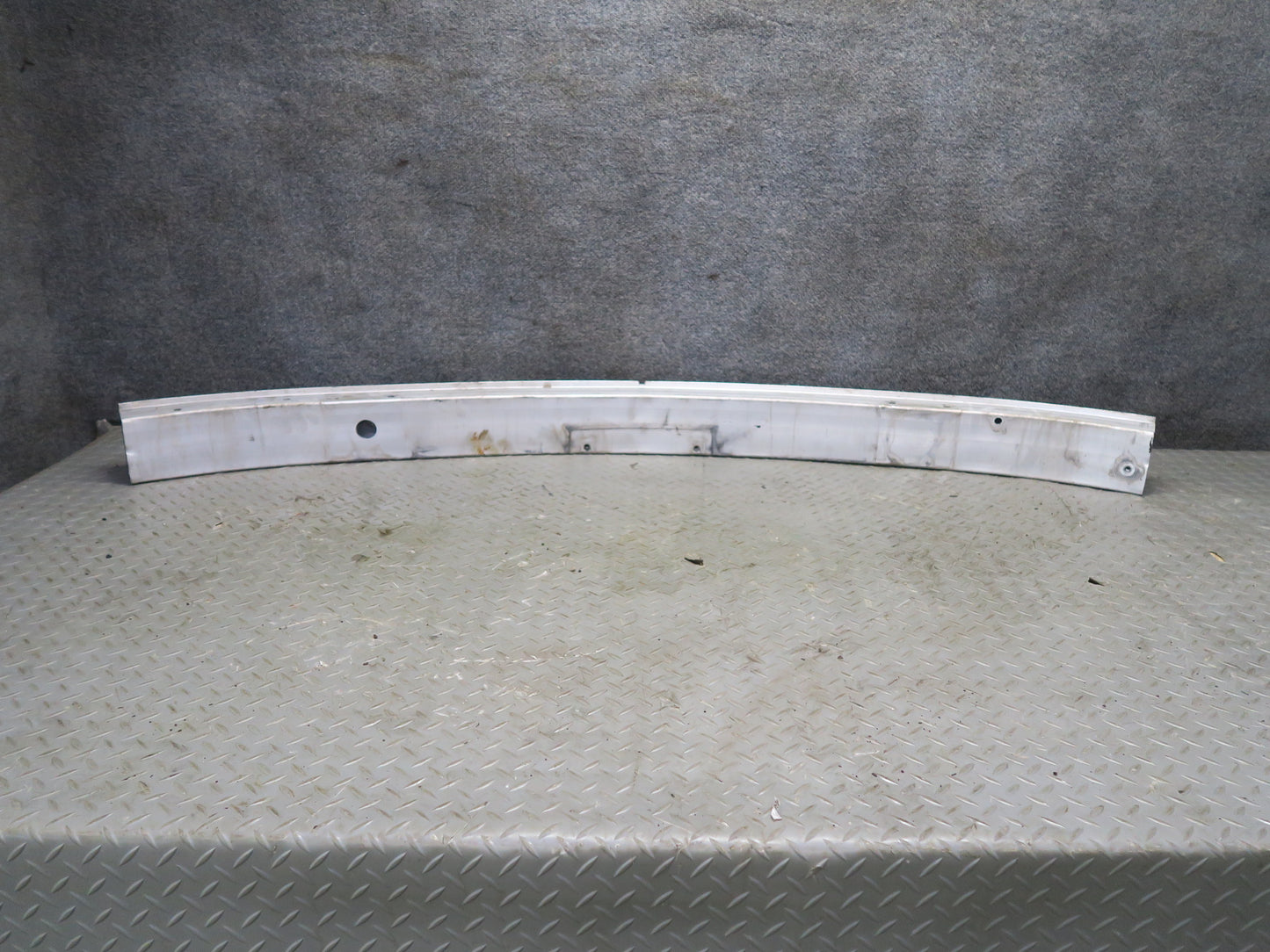 06-11 Mercedes W164 Ml-class Front Bumper Reinforcement Impact Bar OEM