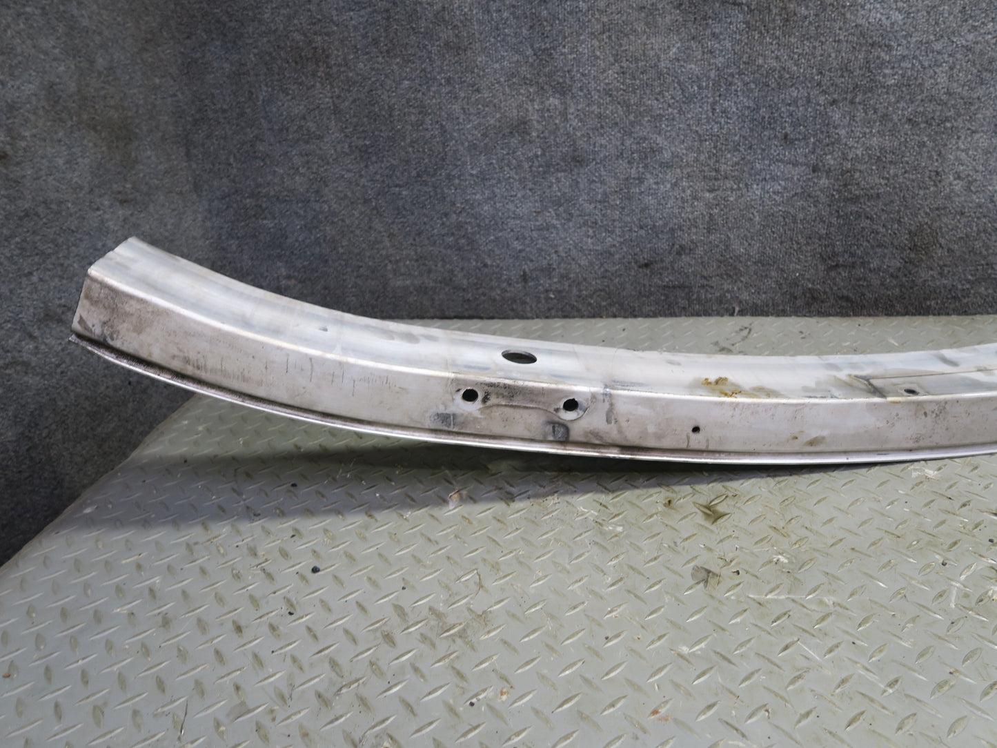 06-11 Mercedes W164 Ml-class Front Bumper Reinforcement Impact Bar OEM
