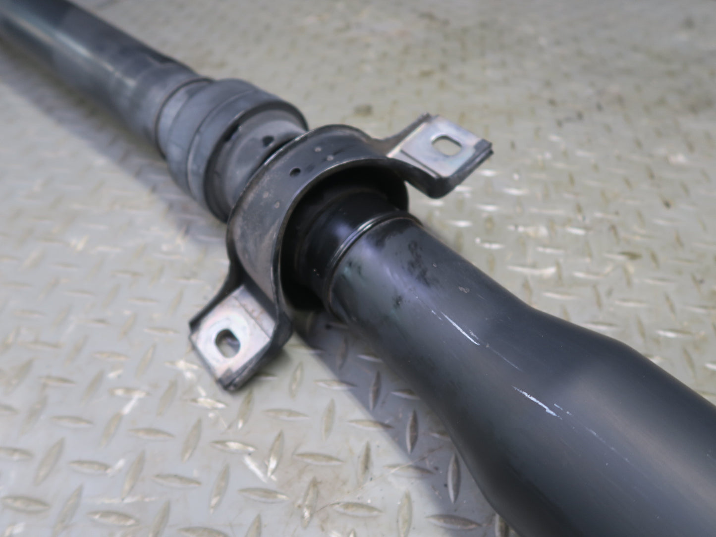 10-11 Mercedes W164 ML350 3.0L AWD Diesel Rear Drive Shaft Driveshaft OEM