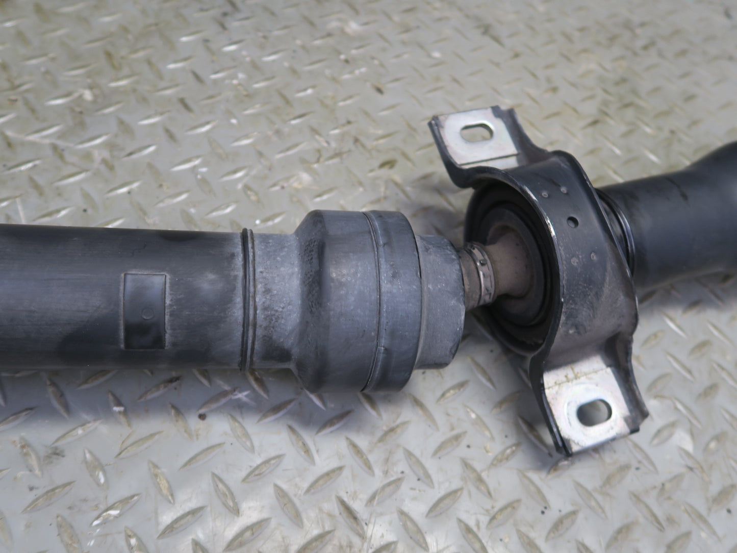 10-11 Mercedes W164 ML350 3.0L AWD Diesel Rear Drive Shaft Driveshaft OEM