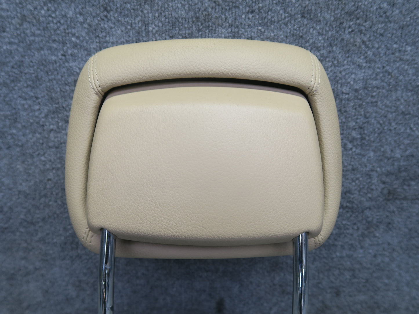 07-11 Mercedes W164 Ml-class Front Left & Right Leather Active Headrest Set OEM