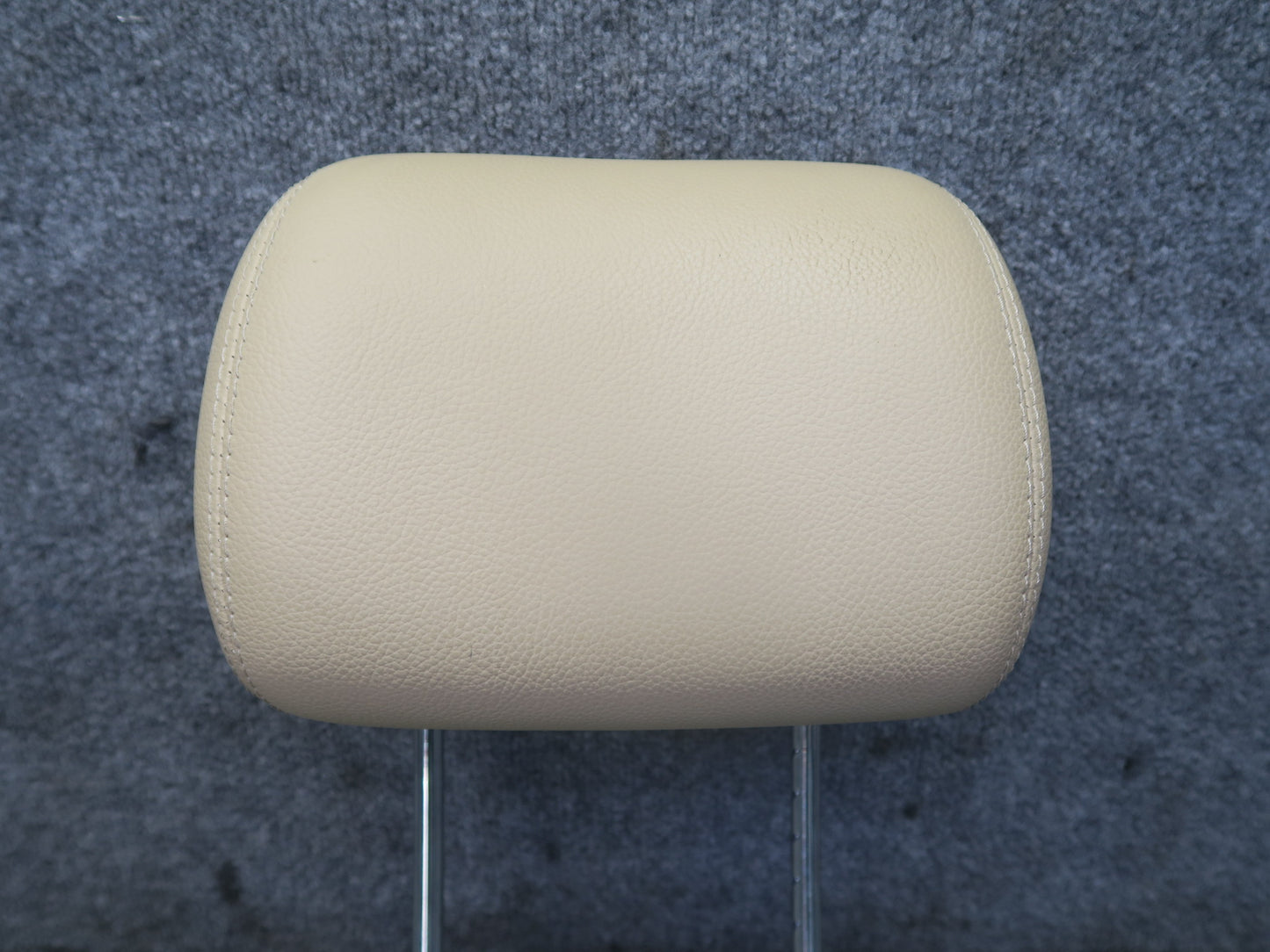 07-11 Mercedes W164 Ml-class Front Left & Right Leather Active Headrest Set OEM