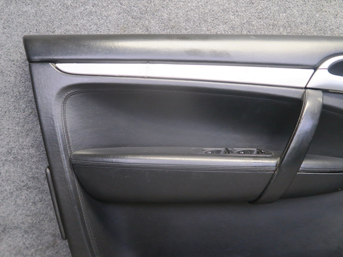 2003-2006 Porsche Cayenne 955 Front Left & Right Door Interior Panel Set of 2
