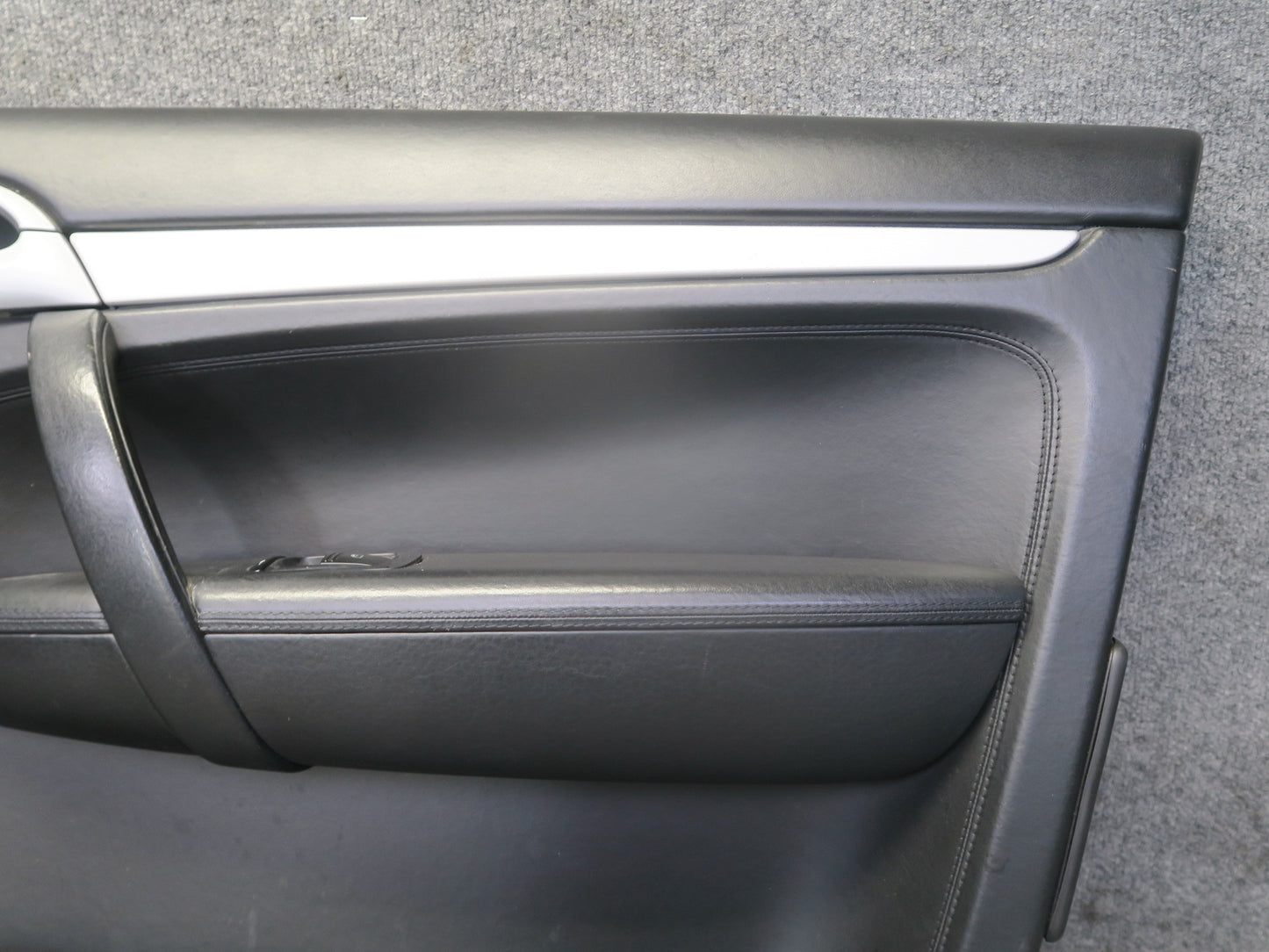 2003-2006 Porsche Cayenne 955 Front Left & Right Door Interior Panel Set of 2
