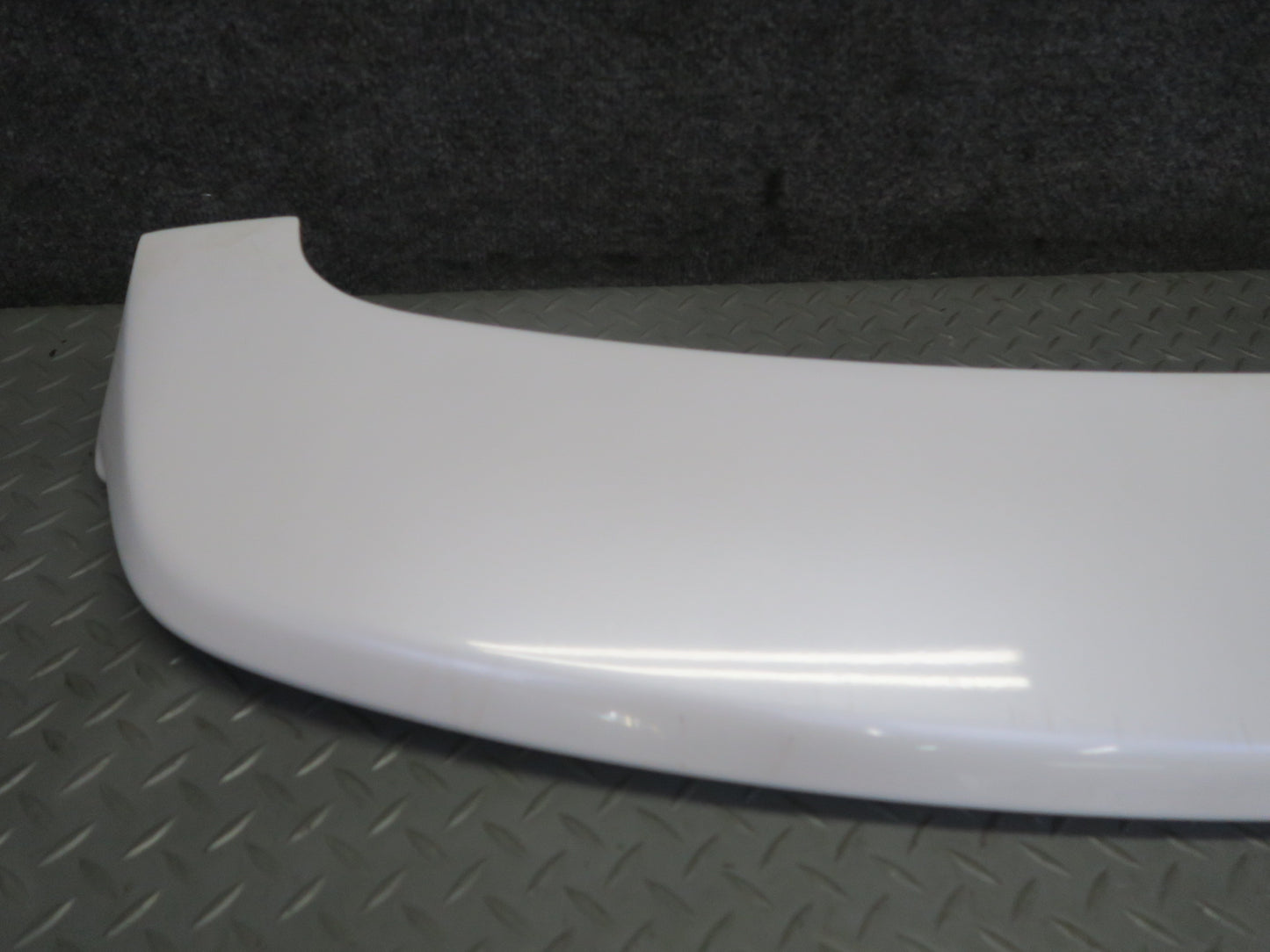 2008-2015 Lexus URJ201L LX570 Rear Trunk Lid Mounted Spoiler Wing