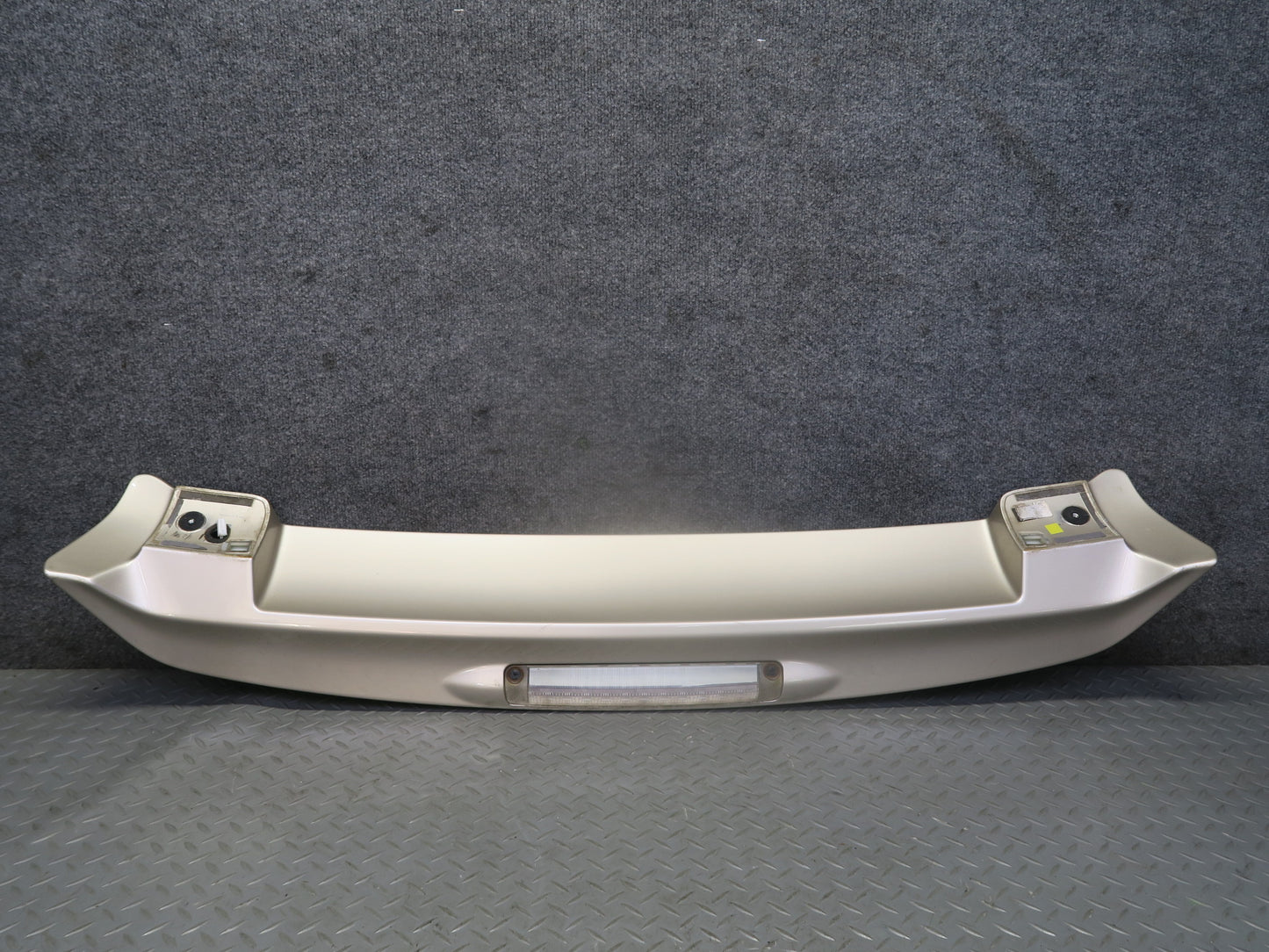 2003-2009 Lexus UZJ120L GX470 Rear Trunk Spoiler Wing w Brake Light Savannah