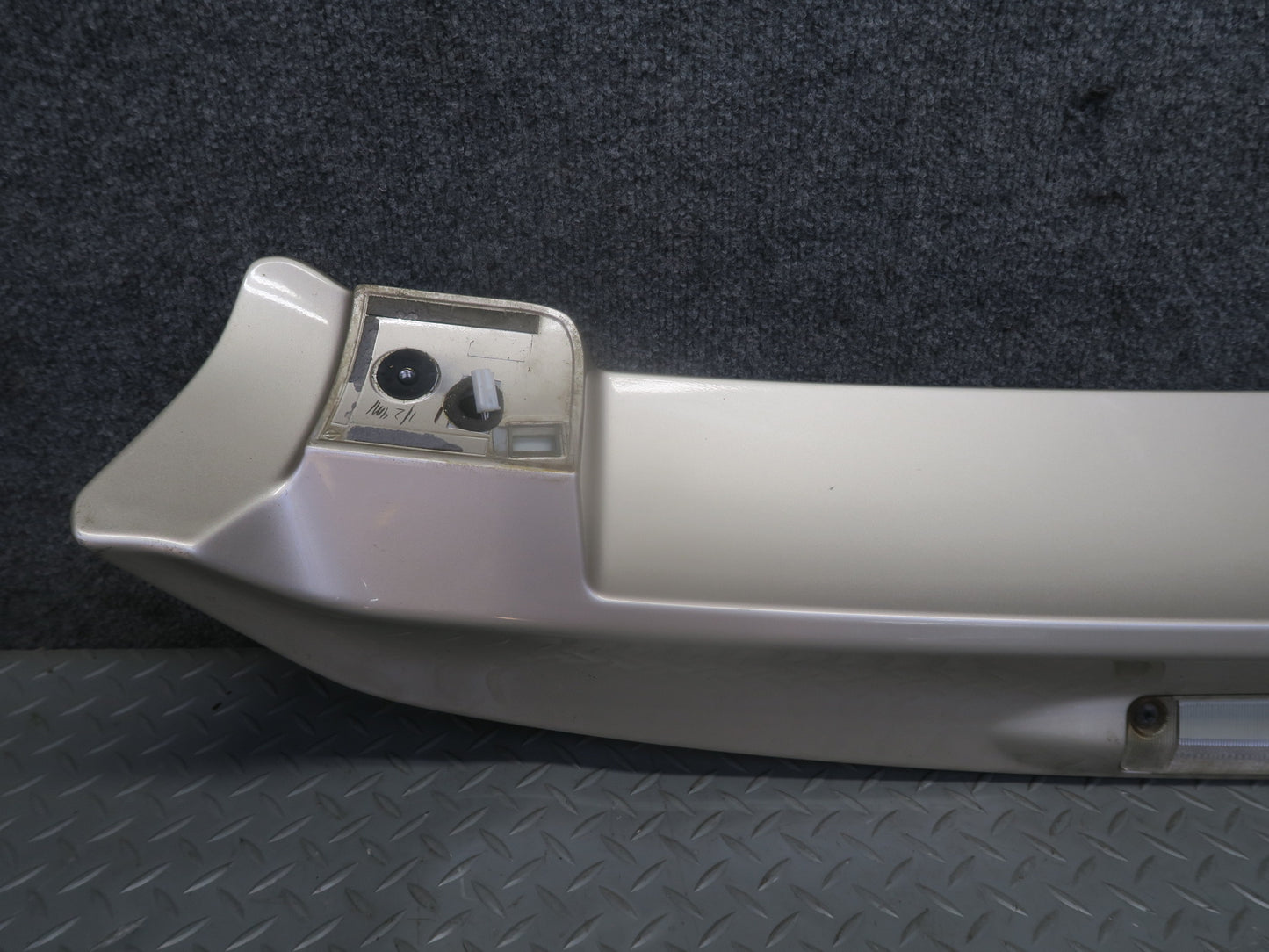 2003-2009 Lexus UZJ120L GX470 Rear Trunk Spoiler Wing w Brake Light Savannah