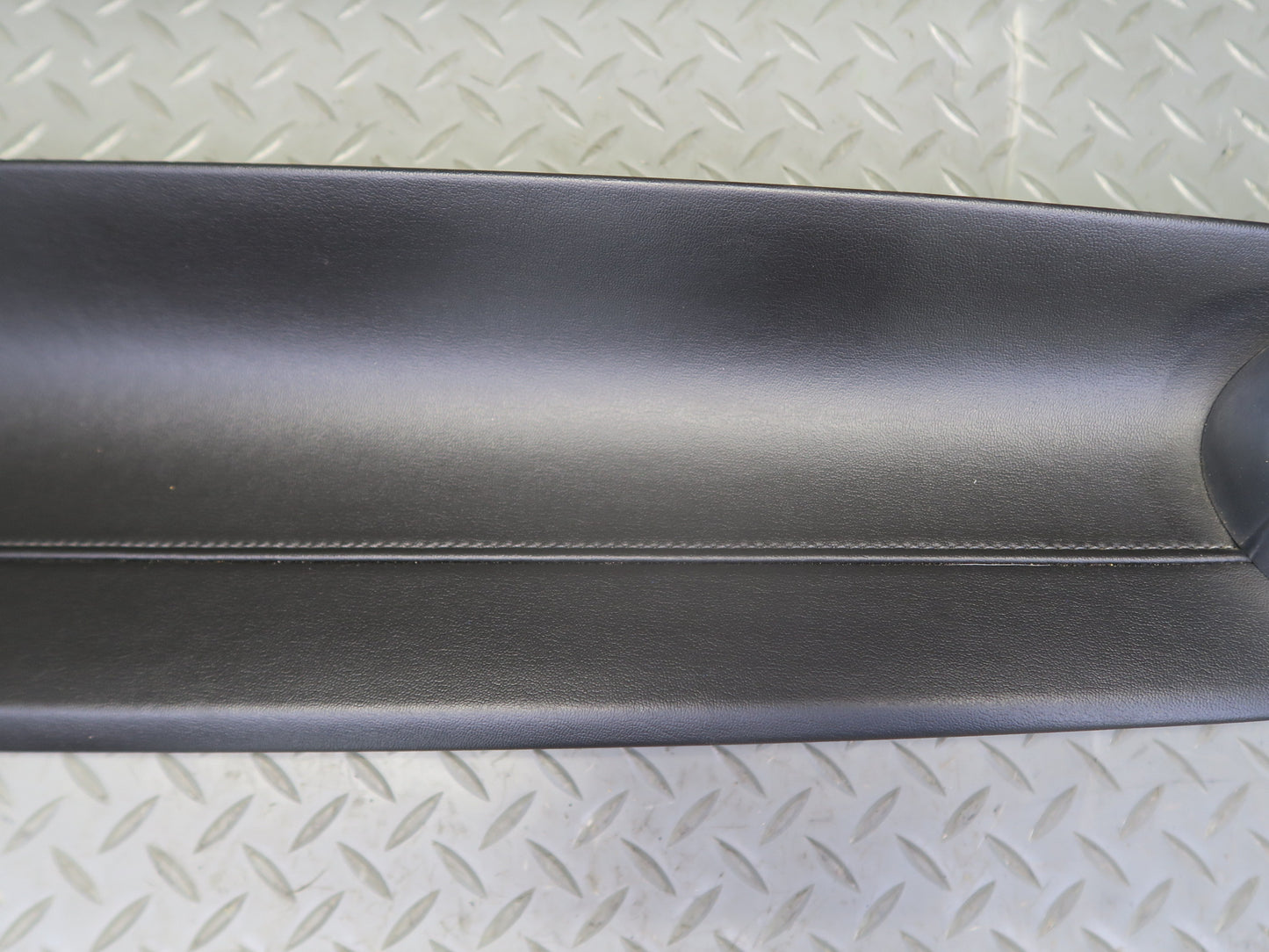 16-24 Chevrolet Camaro Dash Right Trim Bezel Cover Panel JET Black 84124221 OEM