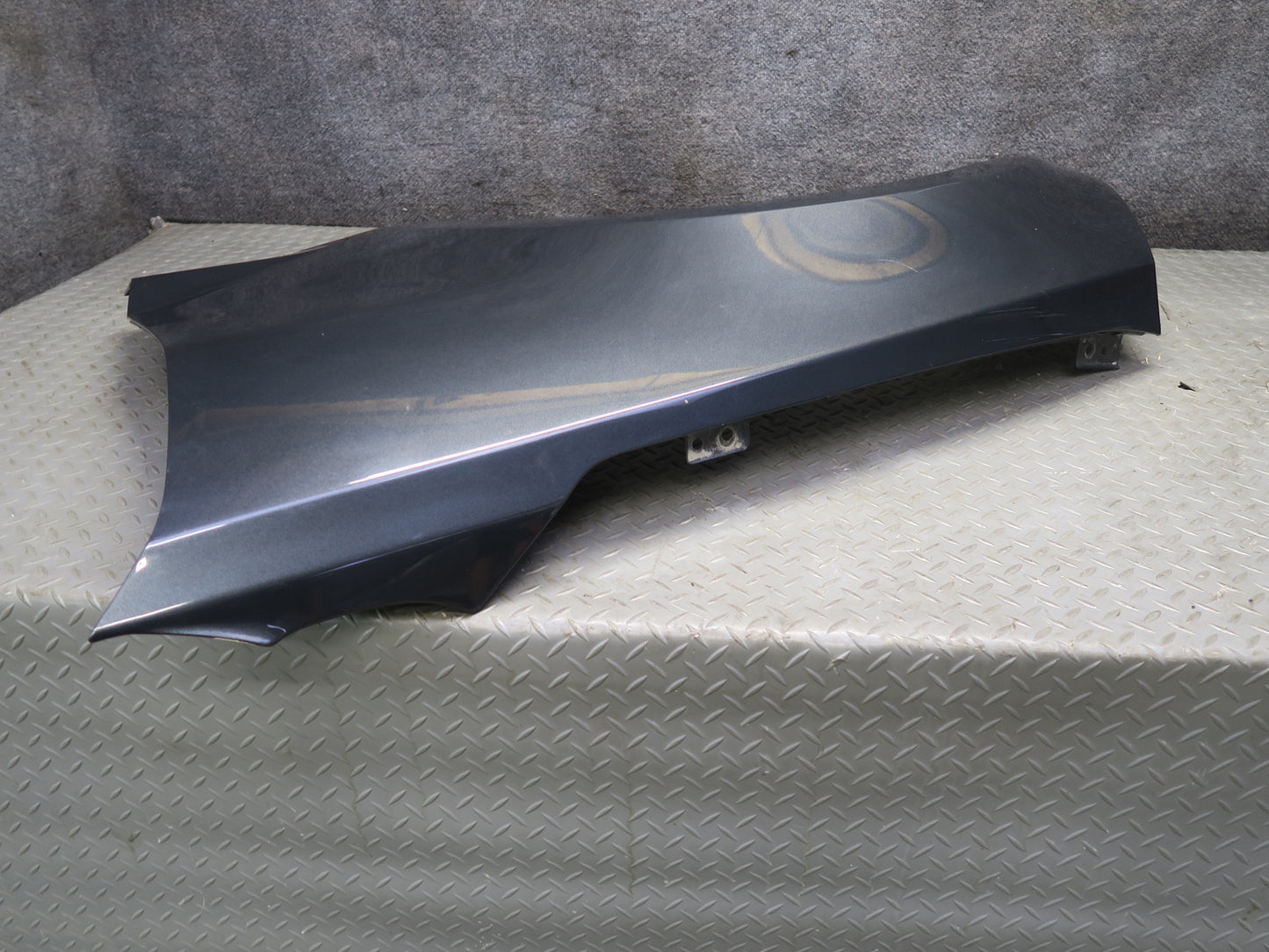 16-24 Chevrolet Camaro SS Front Left Fender Shell Panel Cover Nightfall Gray OEM