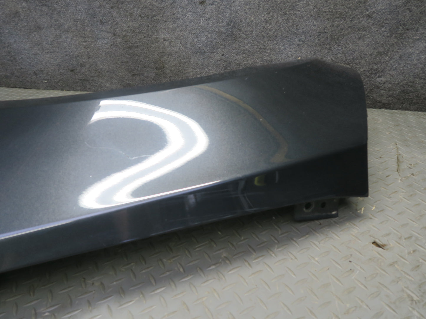 16-24 Chevrolet Camaro SS Front Left Fender Shell Panel Cover Nightfall Gray OEM