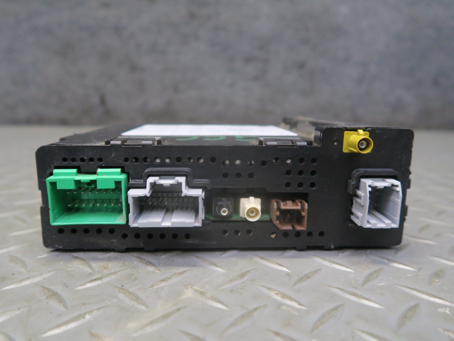 16-18 Chevrolet Camaro SS Satellite Radio Receiver Control Module 84278545 OEM