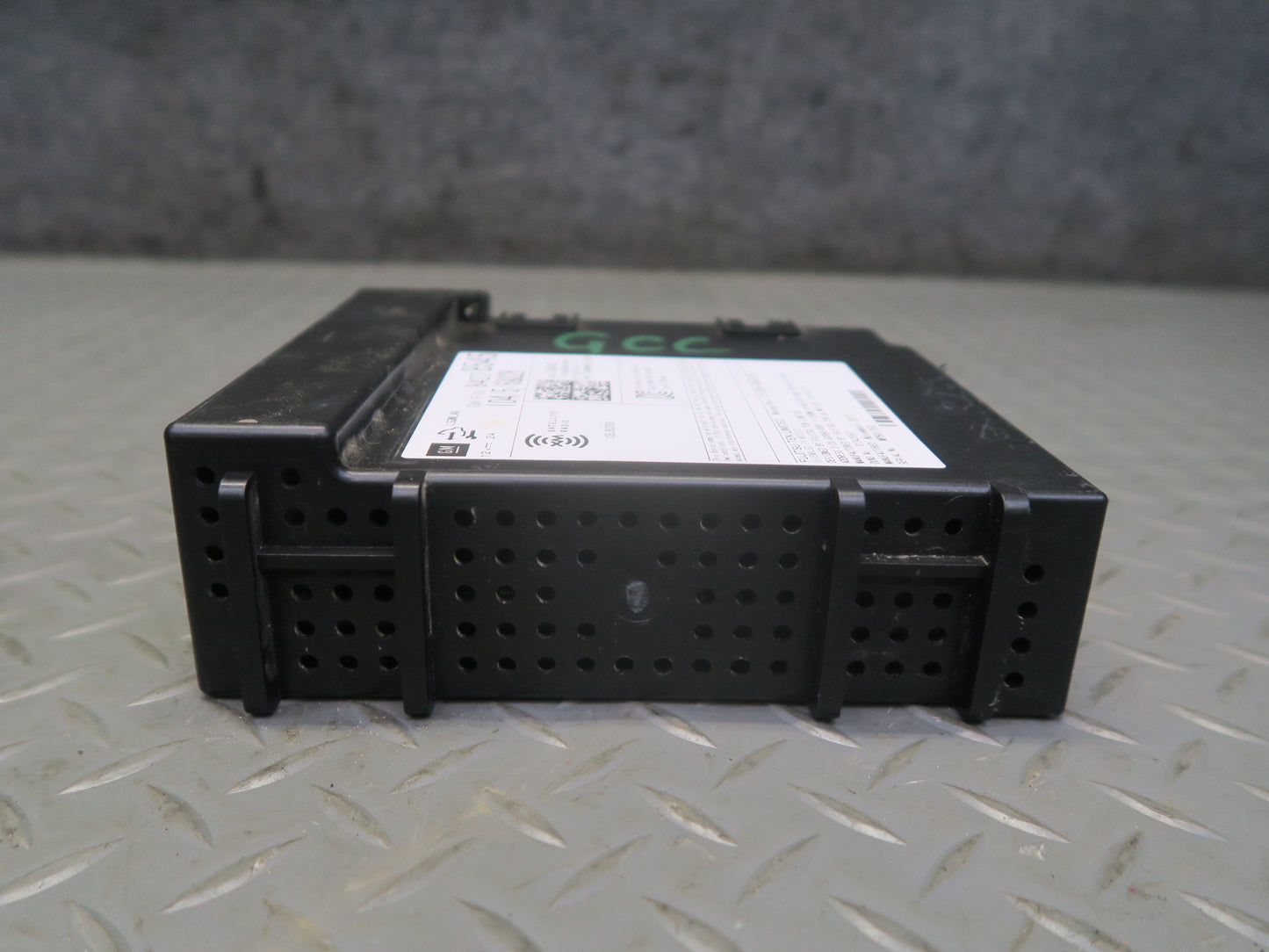 16-18 Chevrolet Camaro SS Satellite Radio Receiver Control Module 84278545 OEM