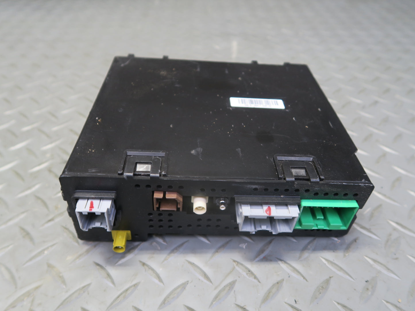 16-18 Chevrolet Camaro SS Satellite Radio Receiver Control Module 84278545 OEM