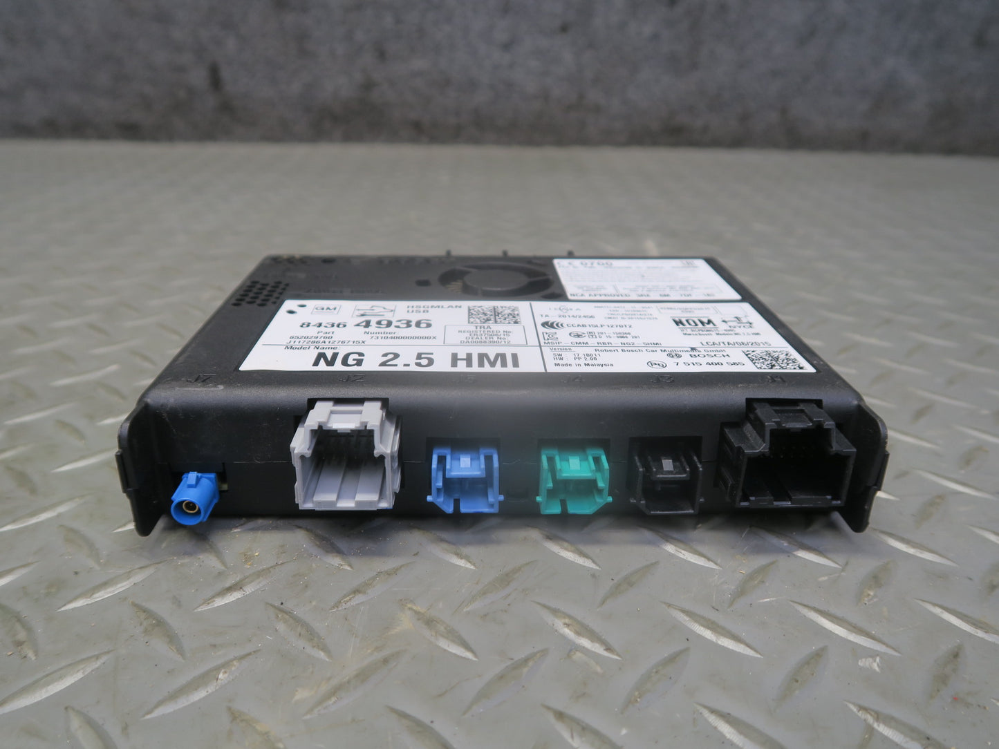 16-18 Chevrolet Camaro SS Multimedia Interface Control Module 84364936 OEM