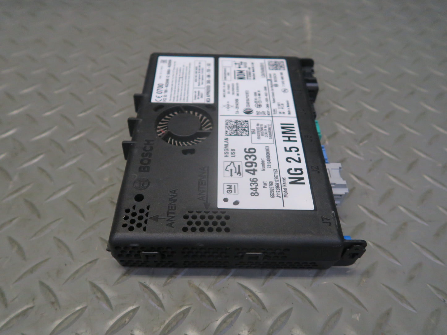 16-18 Chevrolet Camaro SS Multimedia Interface Control Module 84364936 OEM