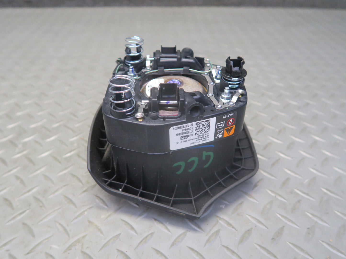 16-24 CHEVROLET CAMARO SS STEERING WHEEL SRS AIRBAG OEM