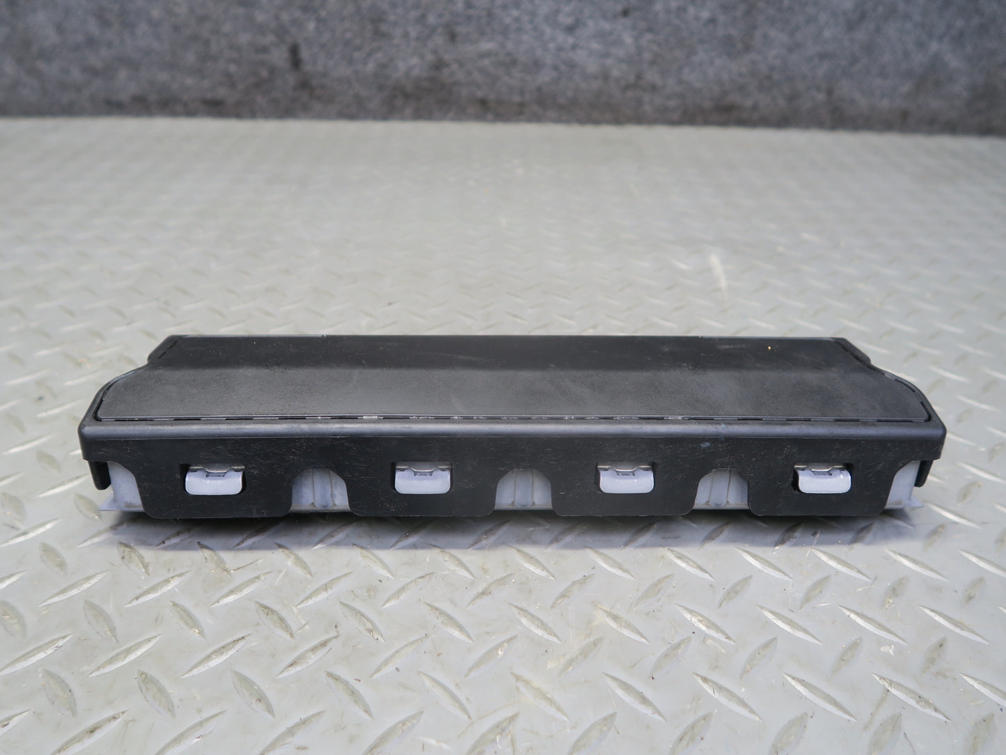 16-24 CHEVROLET CAMARO SS FRONT LEFT SIDE UNDER DASH KNEE SRS AIRBAG OEM