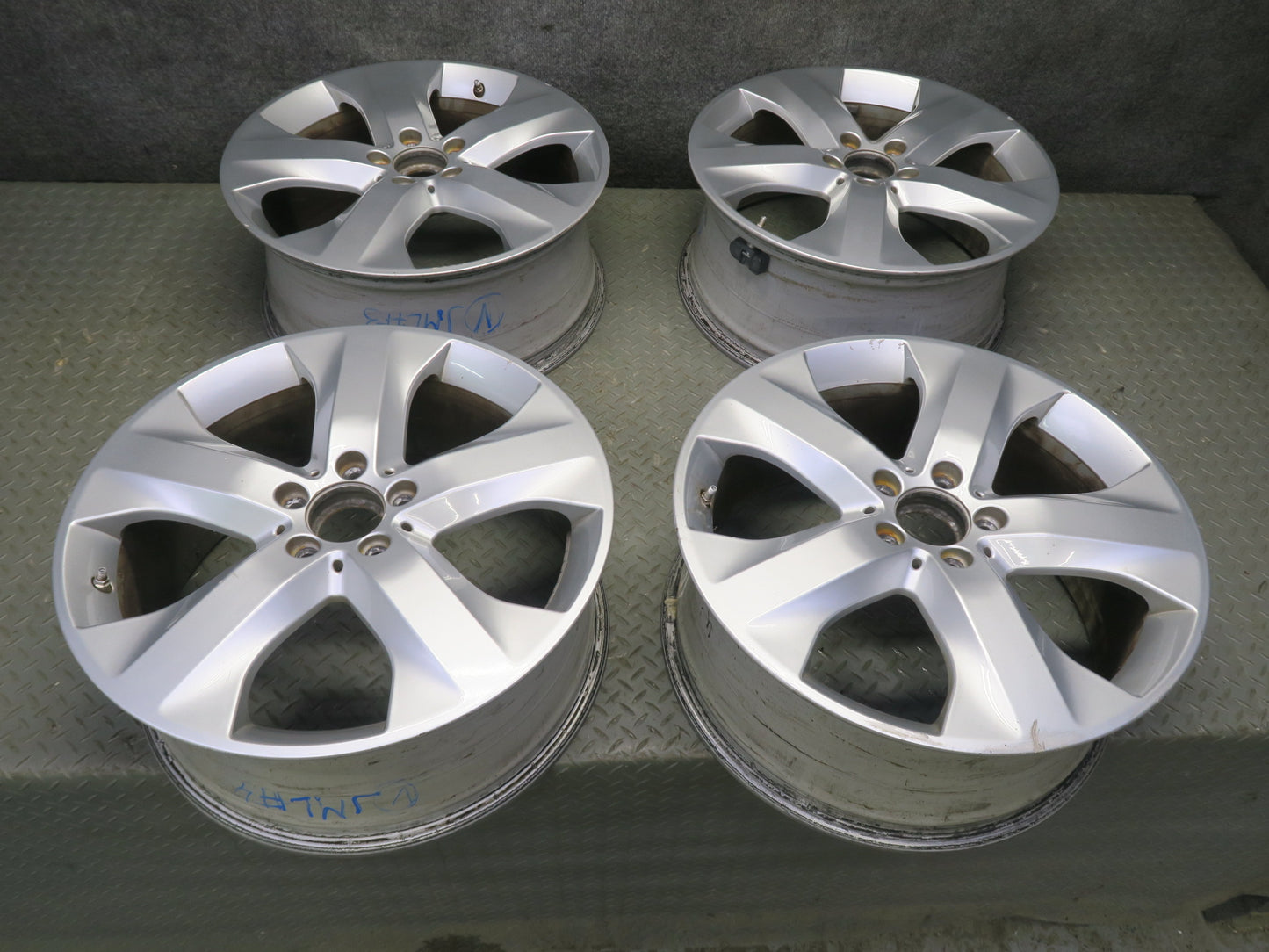 09-11 Mercedes W164 ML350 Set of 4 Factory R19" Wheel Rim 19X8J ET60 Silver OEM