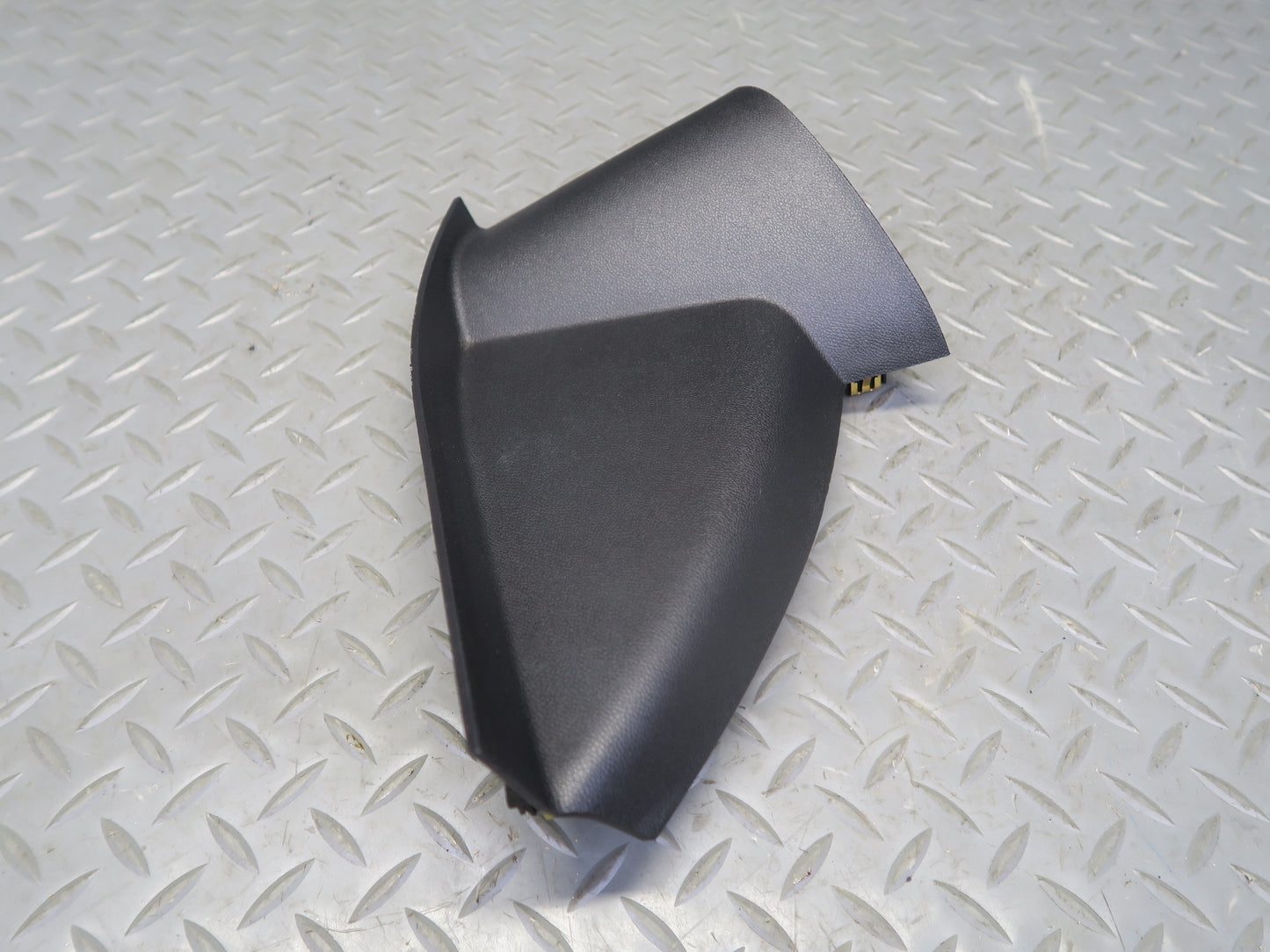 16-24 Chevrolet Camaro SS Set of 2 Dash Front Left & Right END Trim Cover OEM