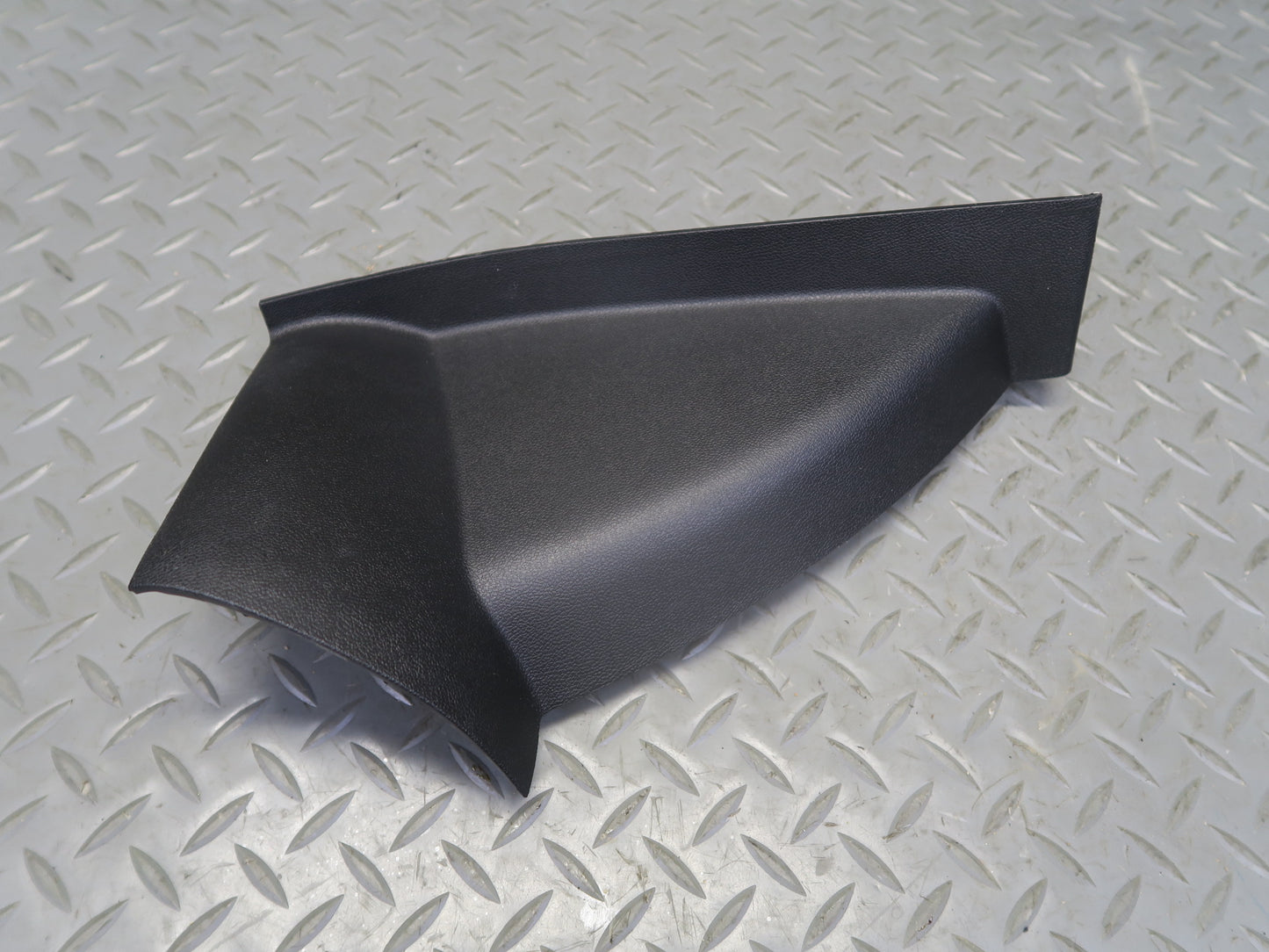 16-24 Chevrolet Camaro SS Set of 2 Dash Front Left & Right END Trim Cover OEM