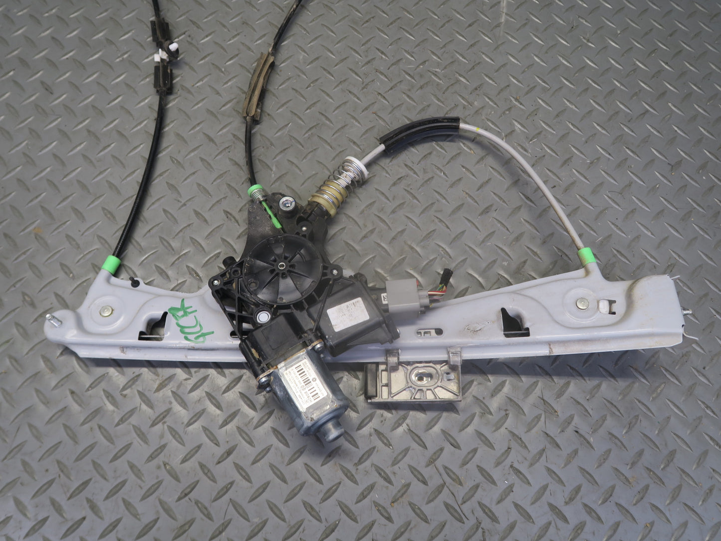 16-24 Chevrolet Camaro SS Convertible Right Door Window Regulator w Motor OEM