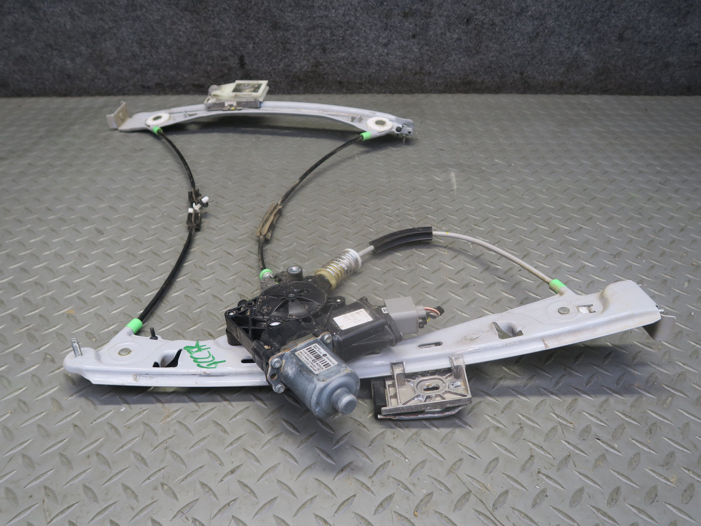 16-24 Chevrolet Camaro SS Convertible Right Door Window Regulator w Motor OEM
