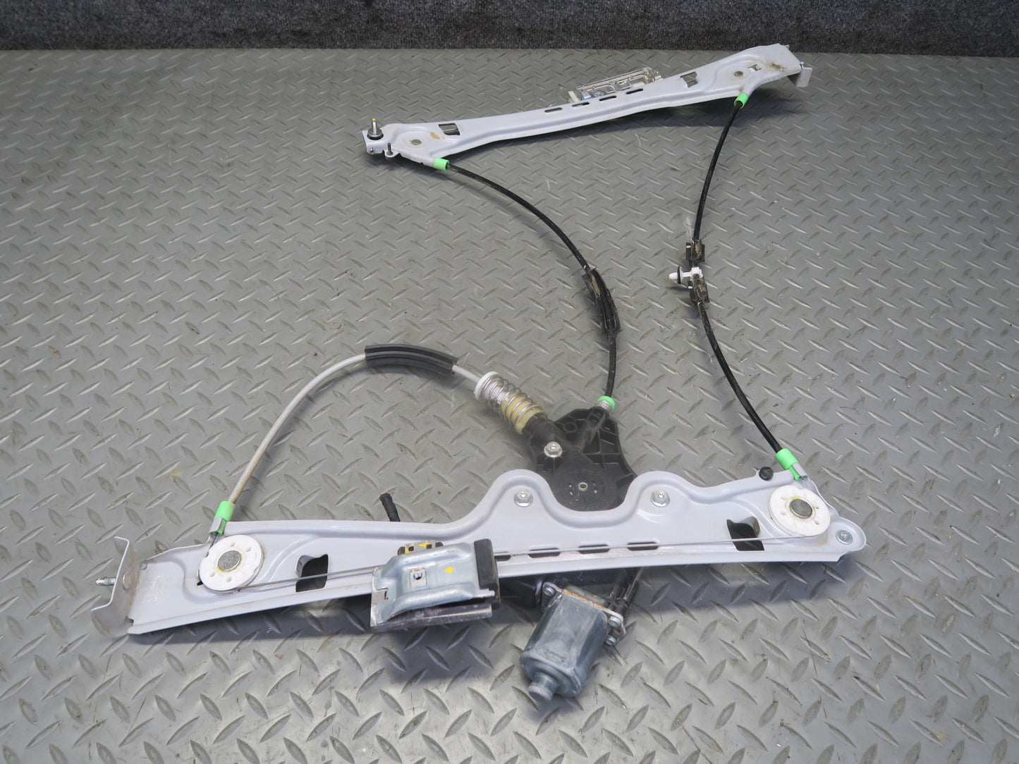 16-24 Chevrolet Camaro SS Convertible Right Door Window Regulator w Motor OEM