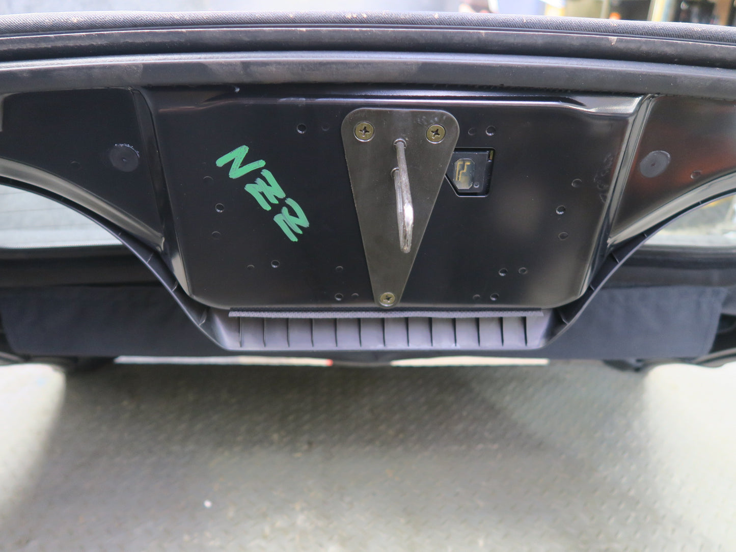 04-09 Nissan 350Z Z33 Convertible Soft TOP Roof w Glass Assembly Black OEM