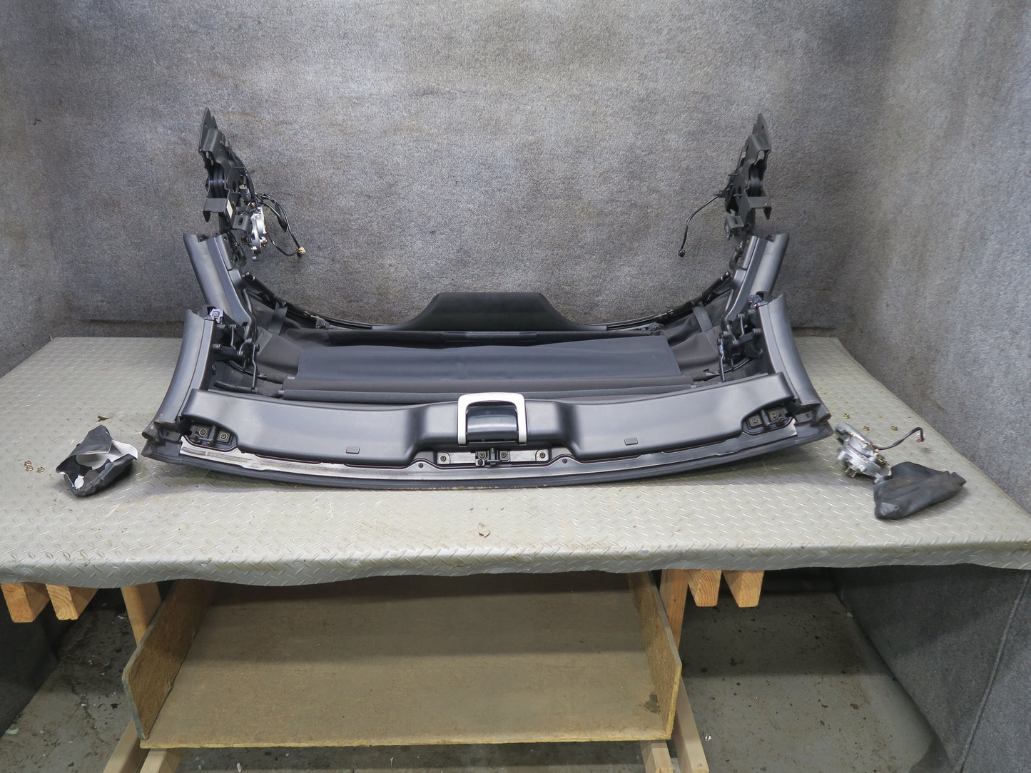 04-09 Nissan 350Z Z33 Convertible Soft TOP Roof w Glass Assembly Black OEM