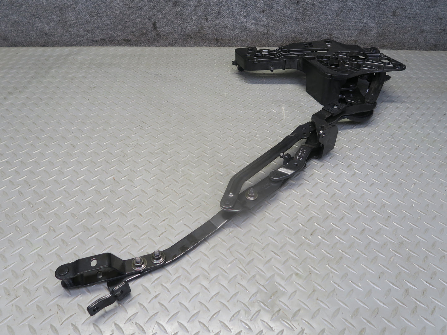 16-24 Chevrolet Camaro SS Convertible TOP Roof Left Hinge w Cylinder OEM