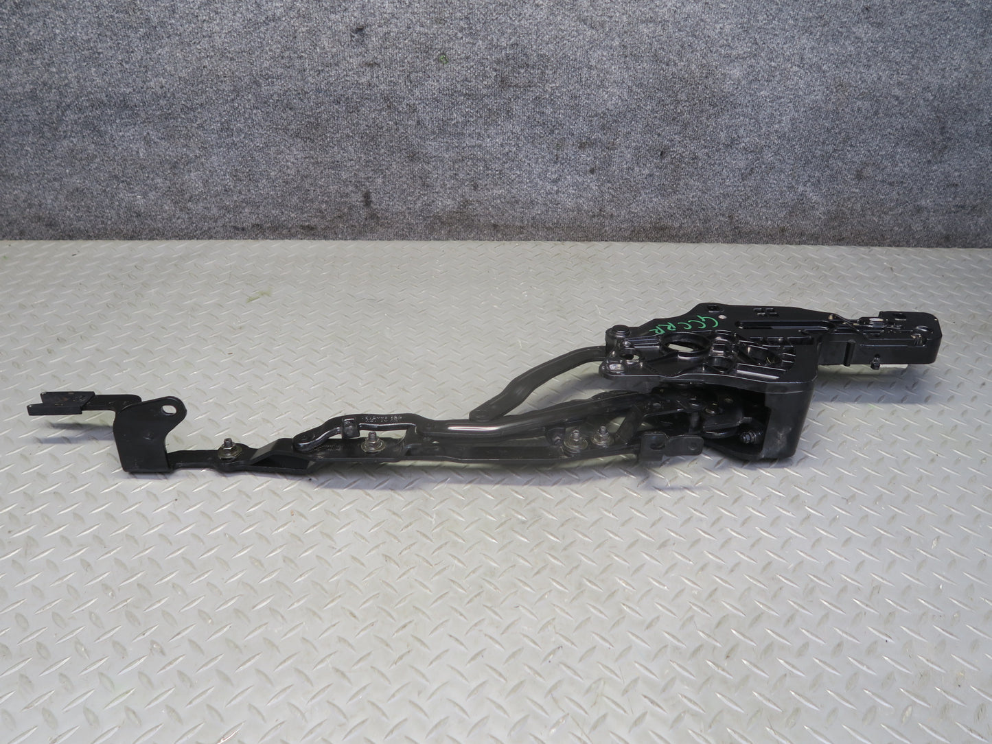 16-24 Chevrolet Camaro SS Convertible TOP Roof Rear Right Hinge w Cylinder OEM