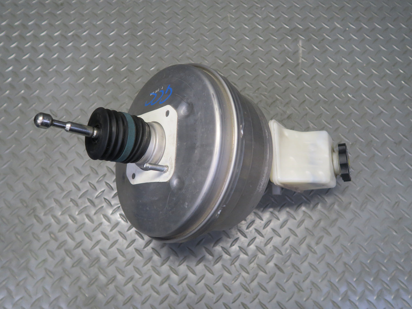 16-24 Chevrolet Camaro SS Power Brake Booster Master Cylinder 23337123 OEM
