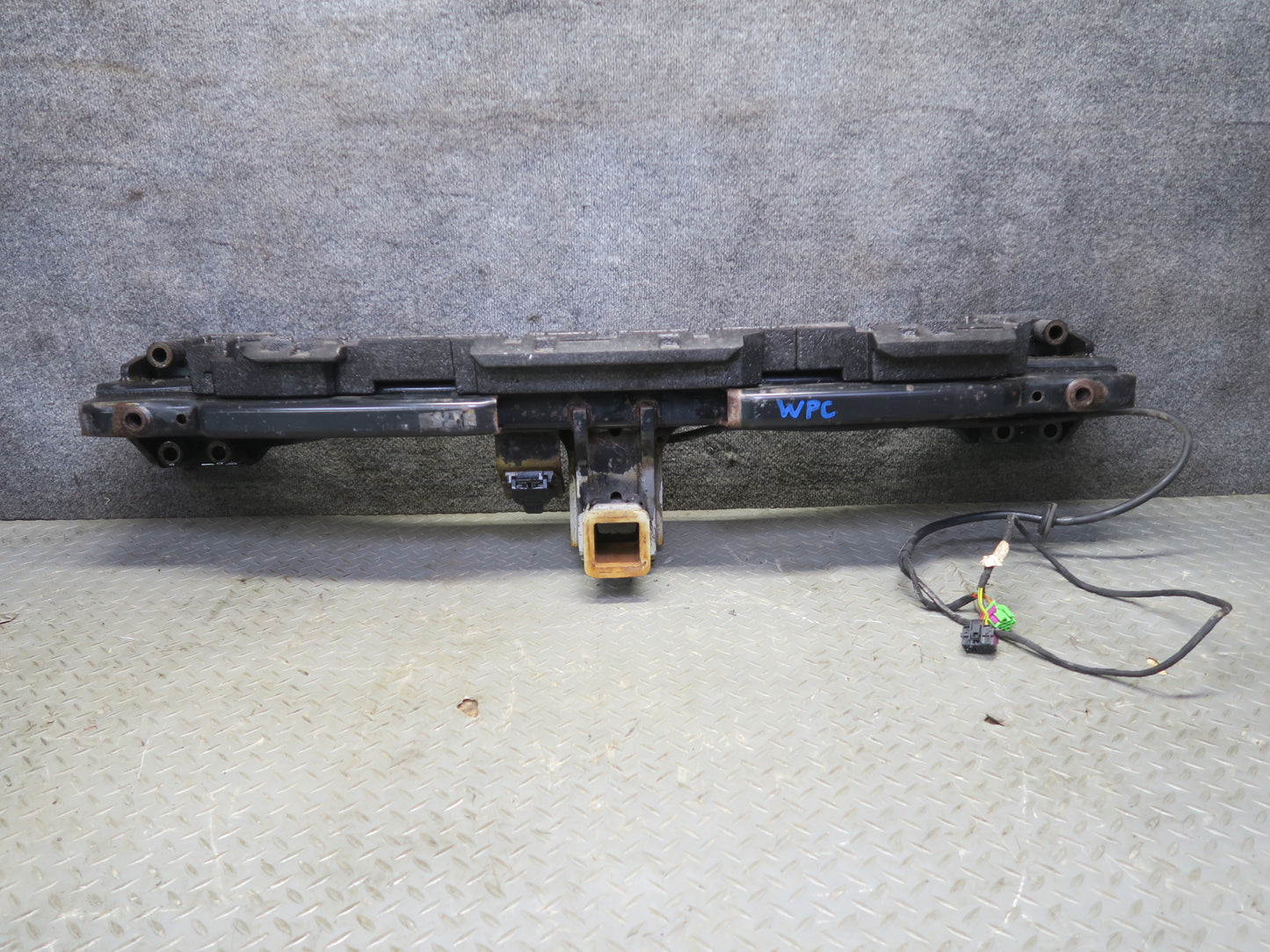 2003-2010 Porsche Cayenne 955 Rear Trailer TOW Towing Hitch 7L5803921H