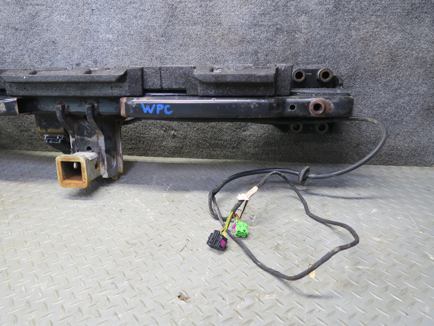 2003-2010 Porsche Cayenne 955 Rear Trailer TOW Towing Hitch 7L5803921H
