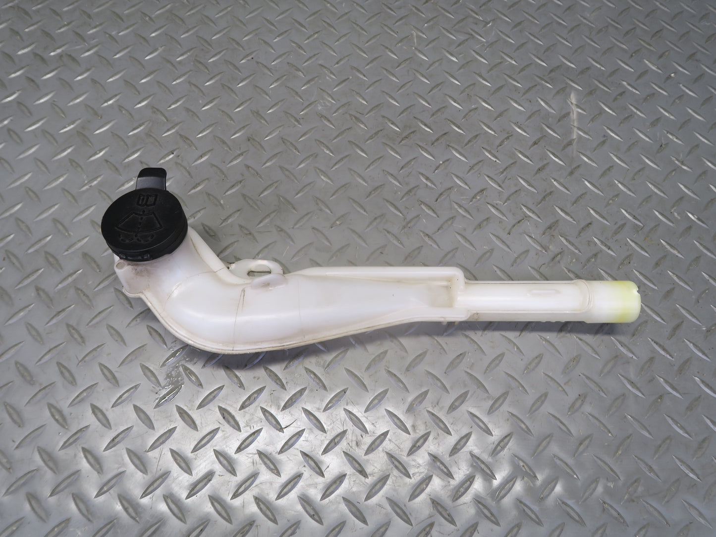 16-24 Chevrolet Camaro SS Windshield Washer Fluid Tank Reservoir 84030301 OEM