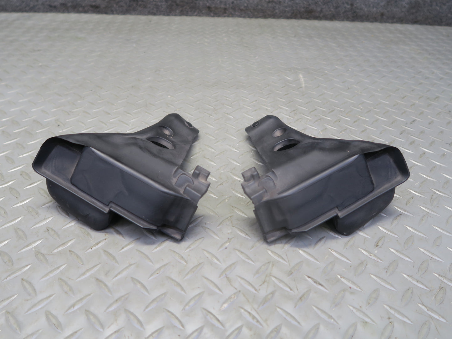 04-09 Nissan 350Z Z33 Convertible Set of 3 Rear Deck Door Weatherstrip Seal OEM